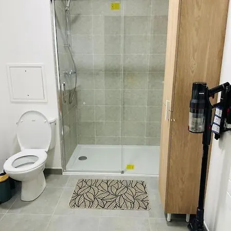 Apartment Bel A 5 Mn De Paris Tres Proche Metro 13 Et 14 *
