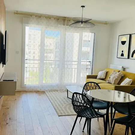 Apartment Bel A 5 Mn De Paris Tres Proche Metro 13 Et 14 *