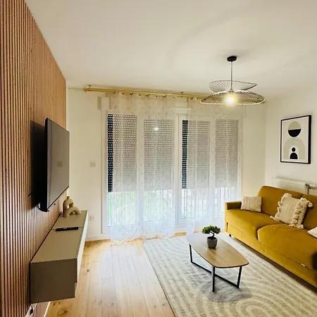 Apartment Bel A 5 Mn De Paris Tres Proche Metro 13 Et 14 Saint-Ouen (Seine-Saint-Denis)